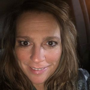 Meet your Posher, Deana